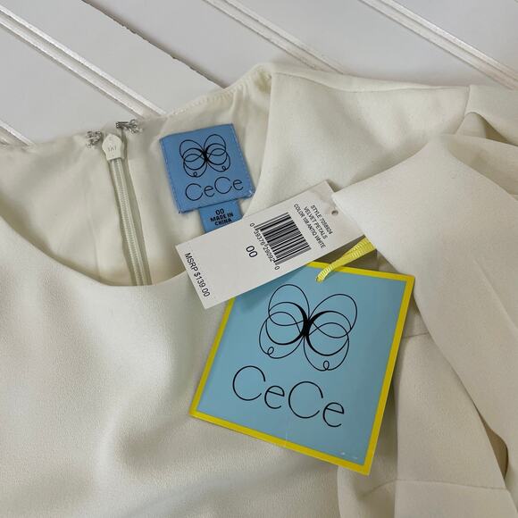 NWT CeCe Womens Optique White Velvet Petals Long Sleeve Mini Shift Dress Size XS - Picture 7 of 8